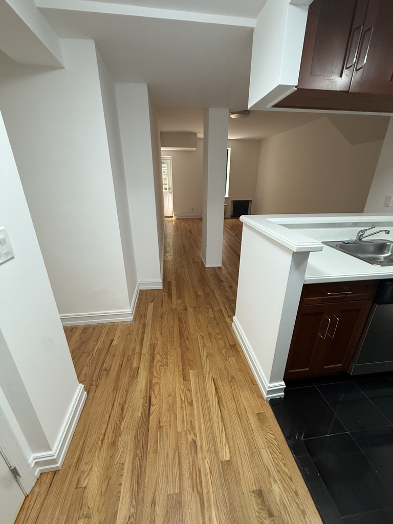 440 East 78th Street - Photo 3