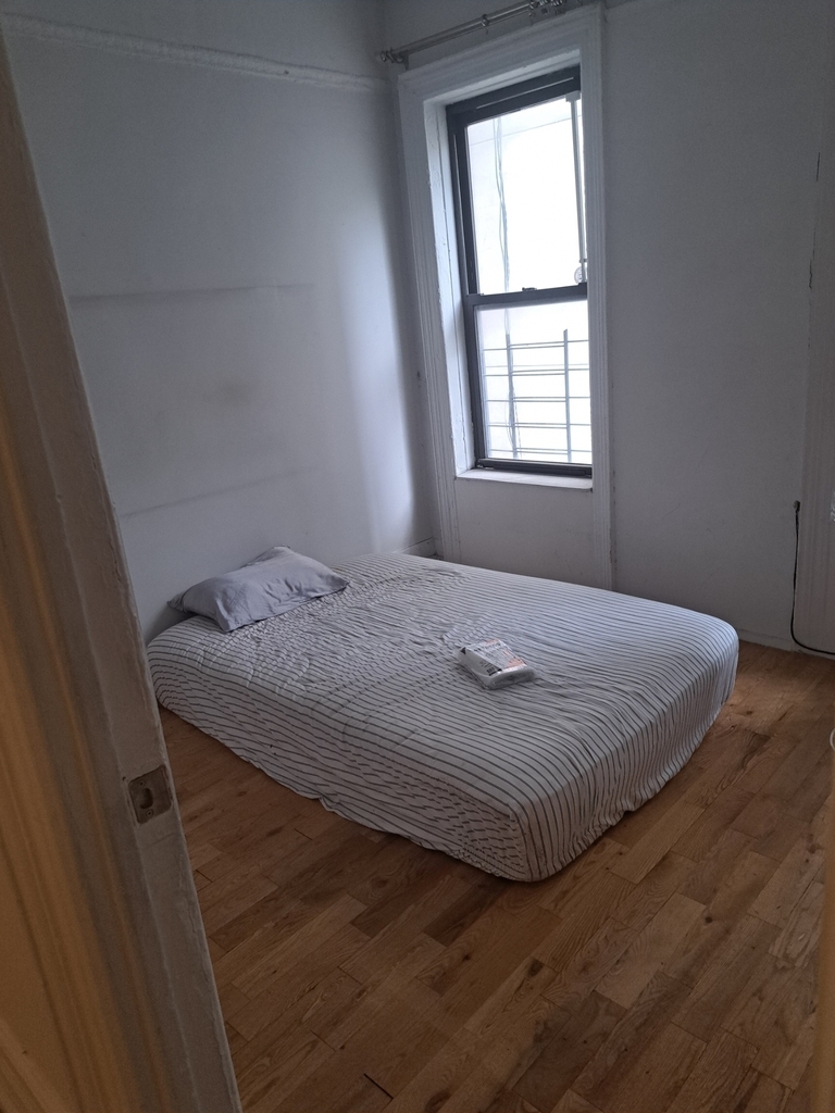 3694 Broadway - Photo 6
