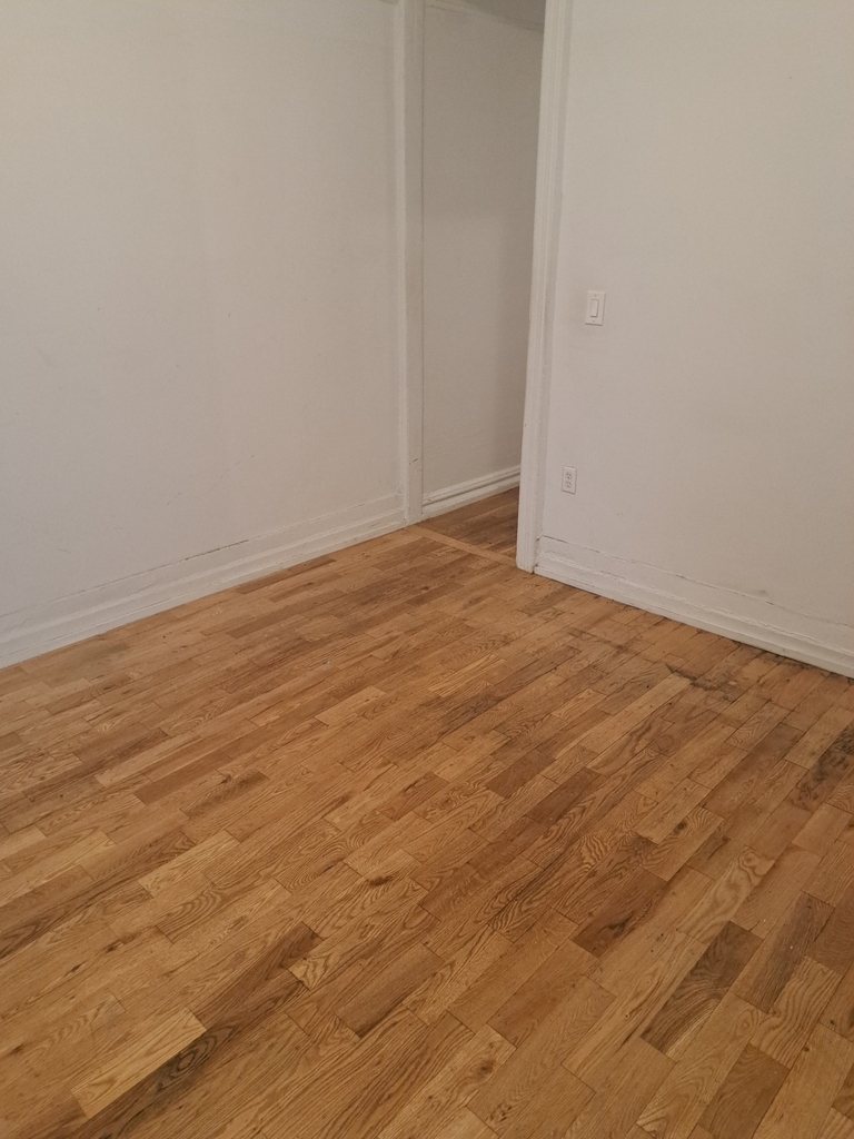 3694 Broadway - Photo 5
