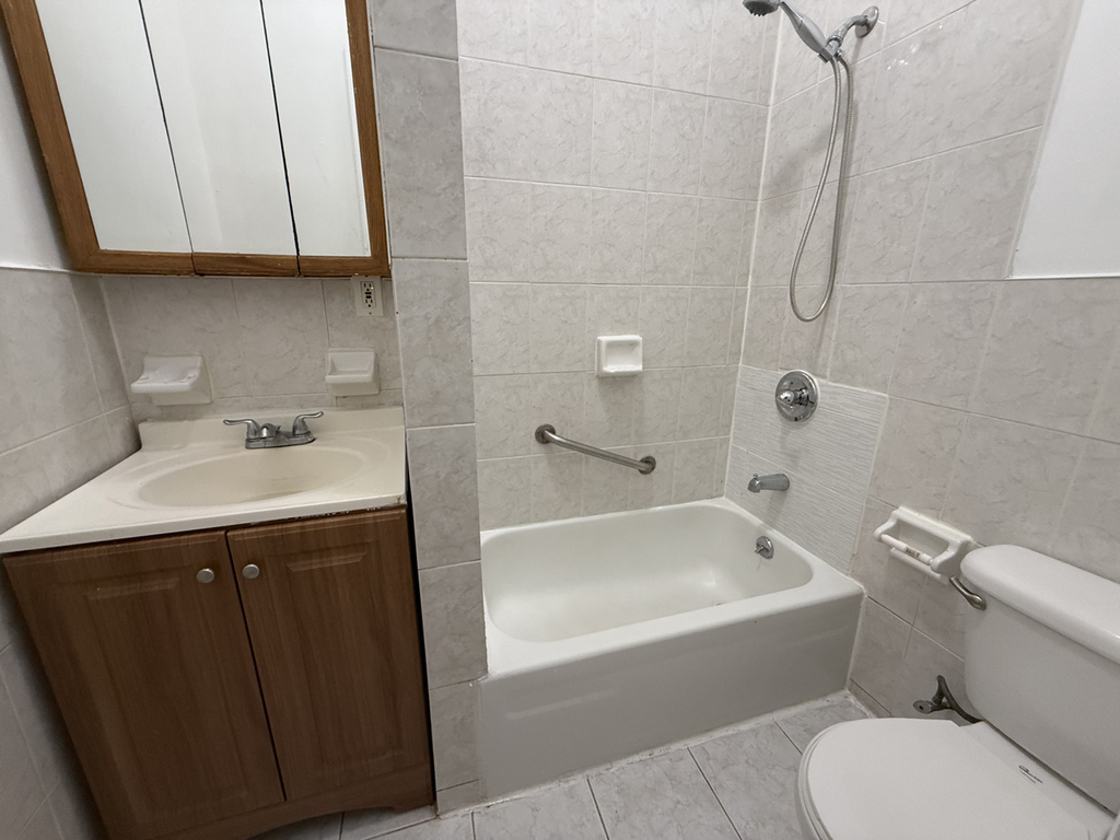 232 Covert Street - Photo 10