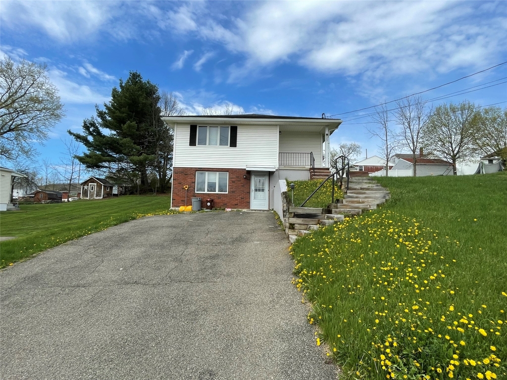 507 Hill Ave - Photo 0