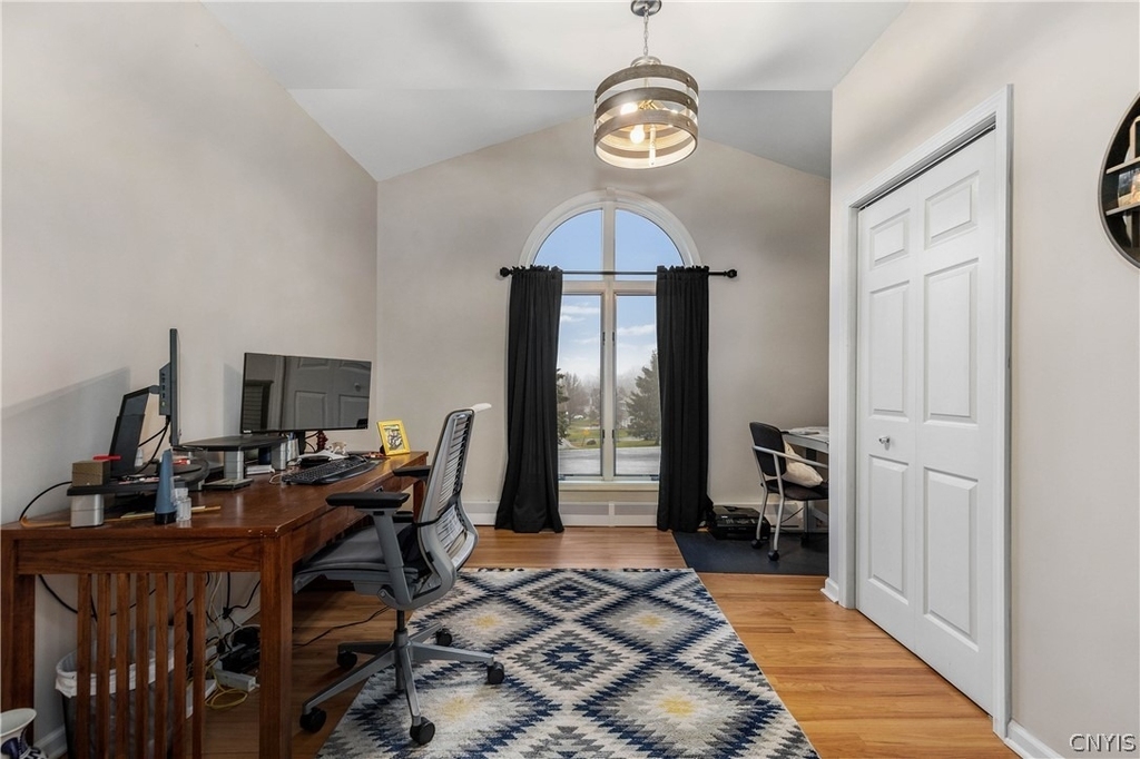 4892 Macgregor Lane - Photo 12