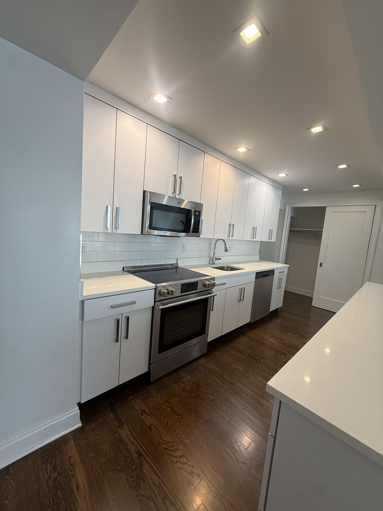 219 East 69th Street - Photo 1