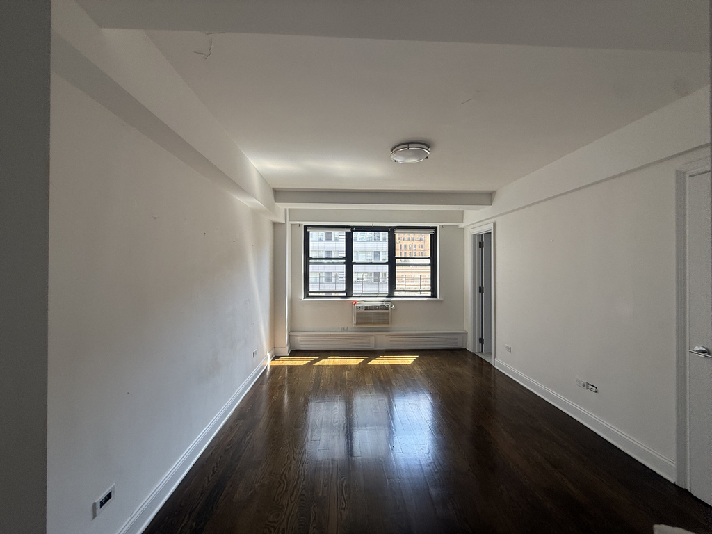 219 East 69th Street - Photo 2