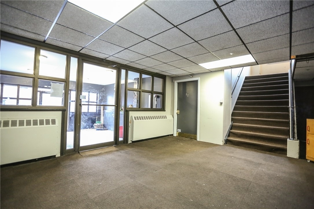 400 Main Street - Photo 9