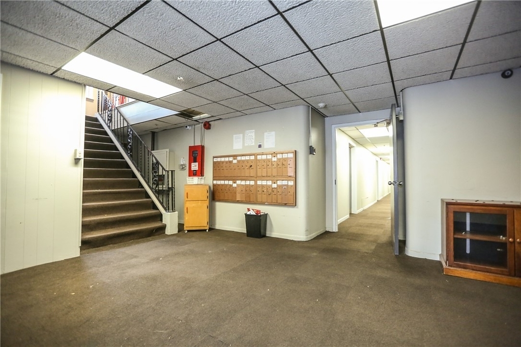 400 Main Street - Photo 8