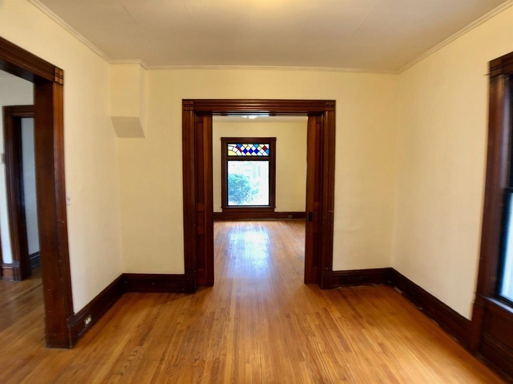 44 East Street - Photo 2