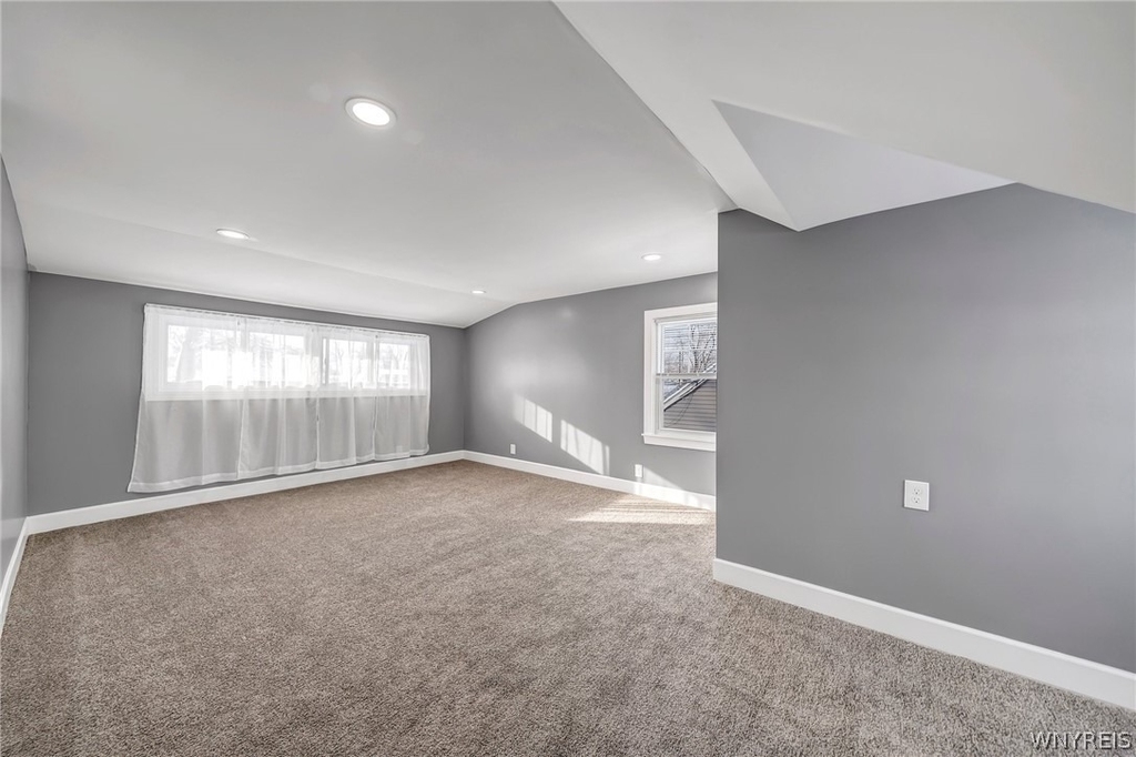 206 Wrexham Court N - Photo 31
