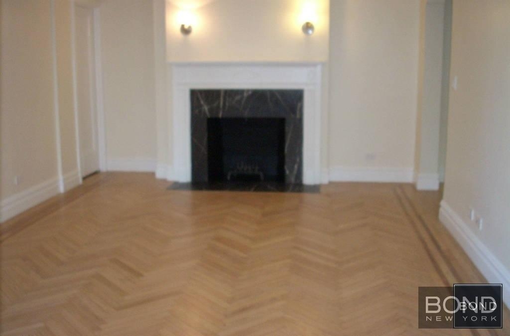 East 68th Street - Photo 4