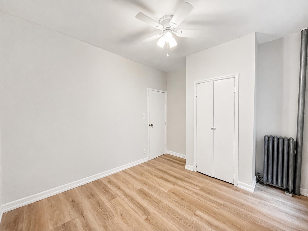 3415 Broadway - Photo 2