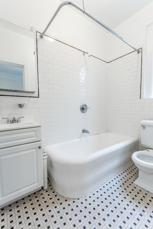 West 13th Street - Photo 3