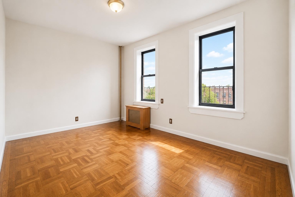 1803 Riverside Drive - Photo 7