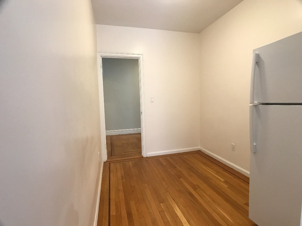 567 Fort Washington Avenue - Photo 14