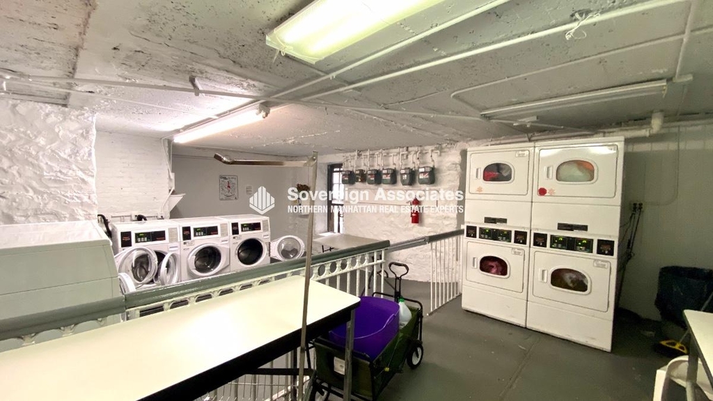 1803 Riverside Drive - Photo 8