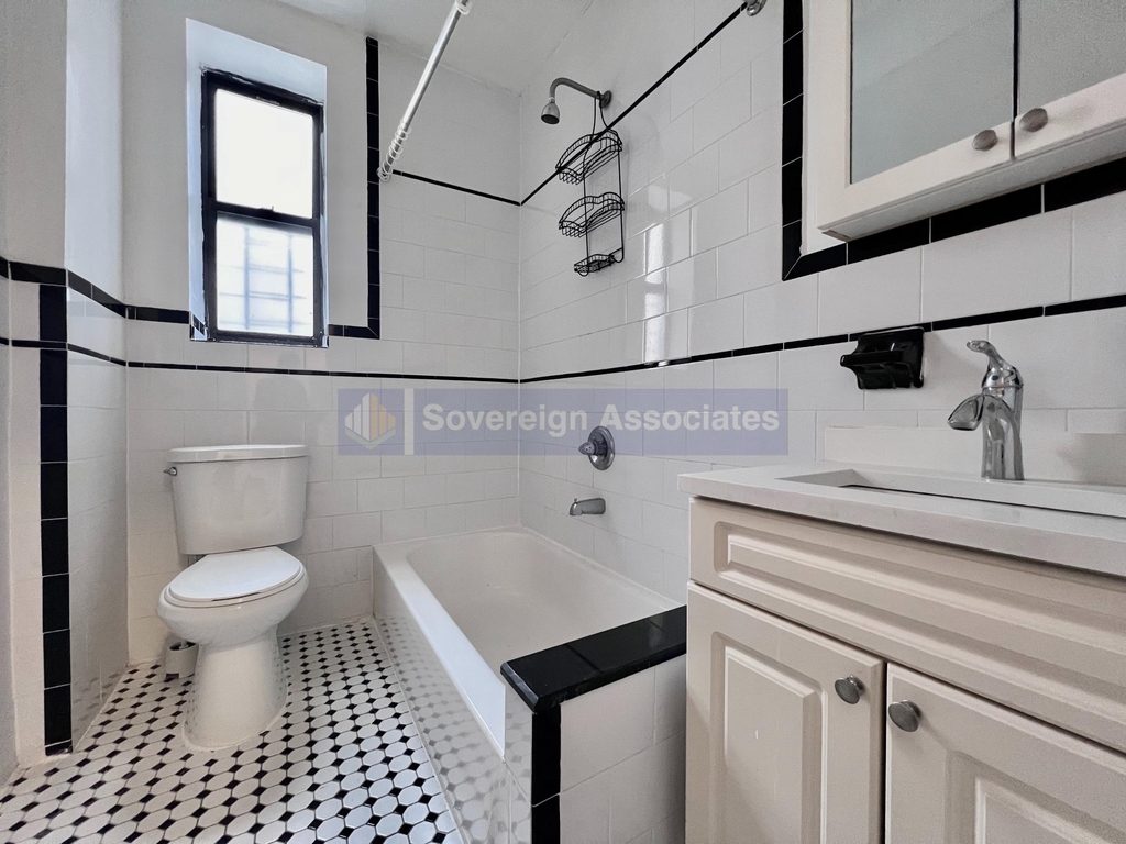 1803 Riverside Drive - Photo 7