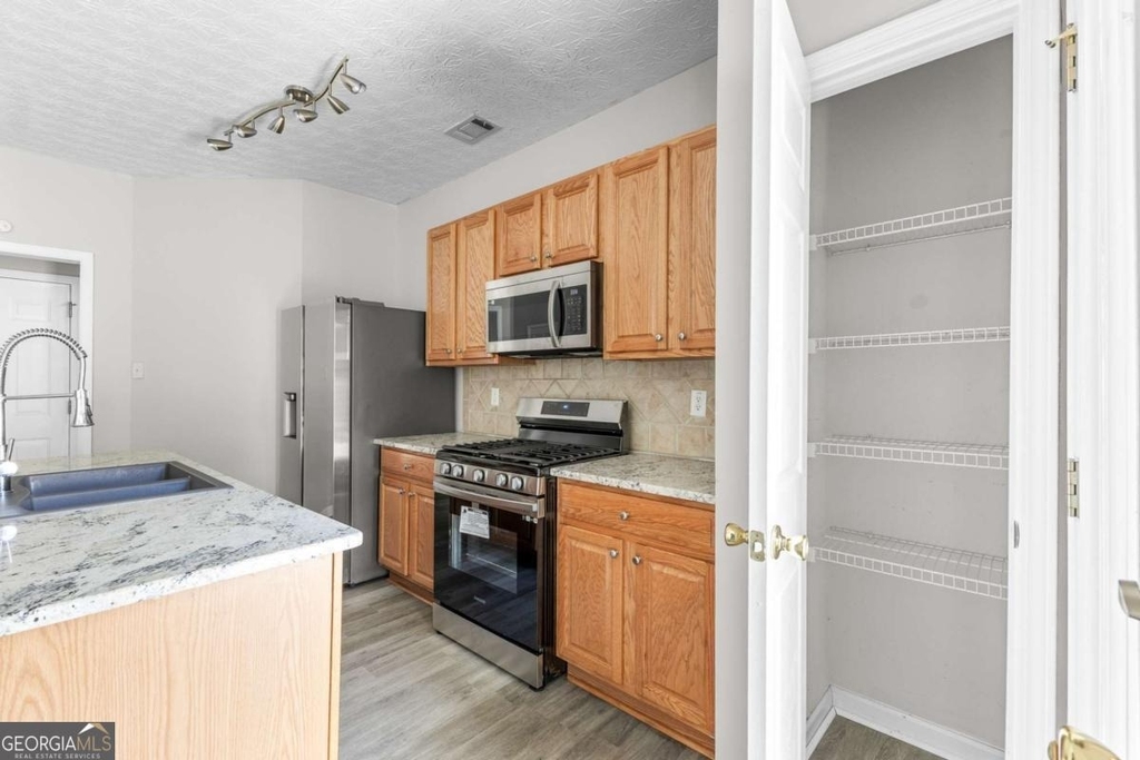 6604 Splashwater Drive - Photo 13