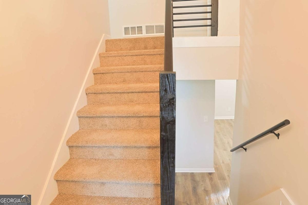 4411 Flakes Mill Road - Photo 11