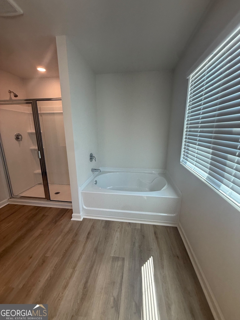 4144 Kestrel Court - Photo 5