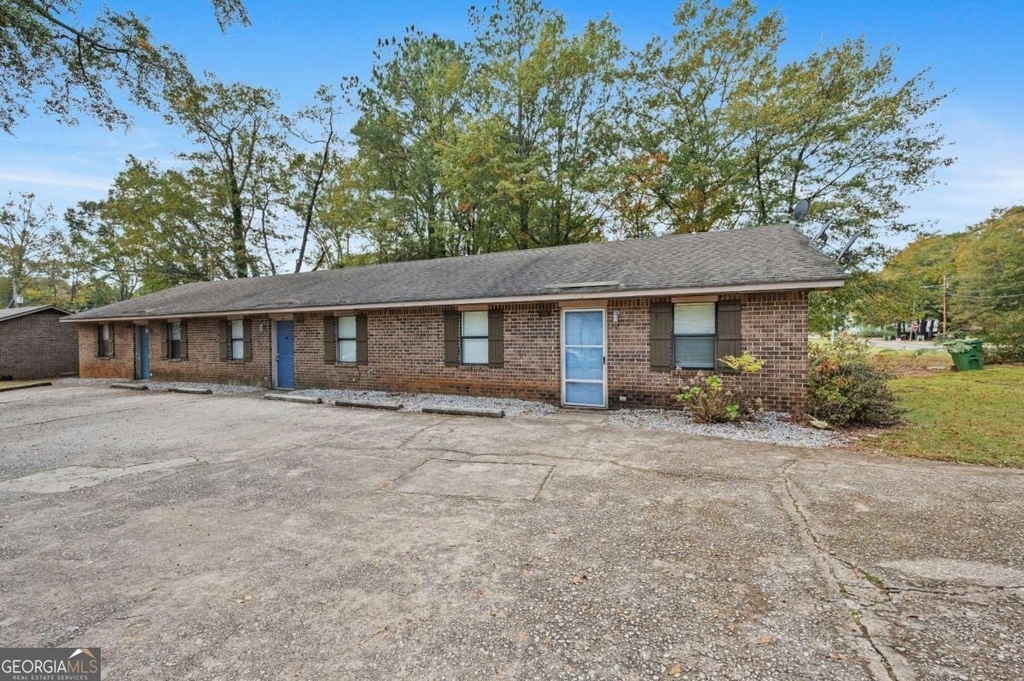 1012 Davis Street - Photo 0