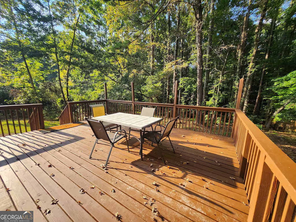 101 Everhill - Photo 0