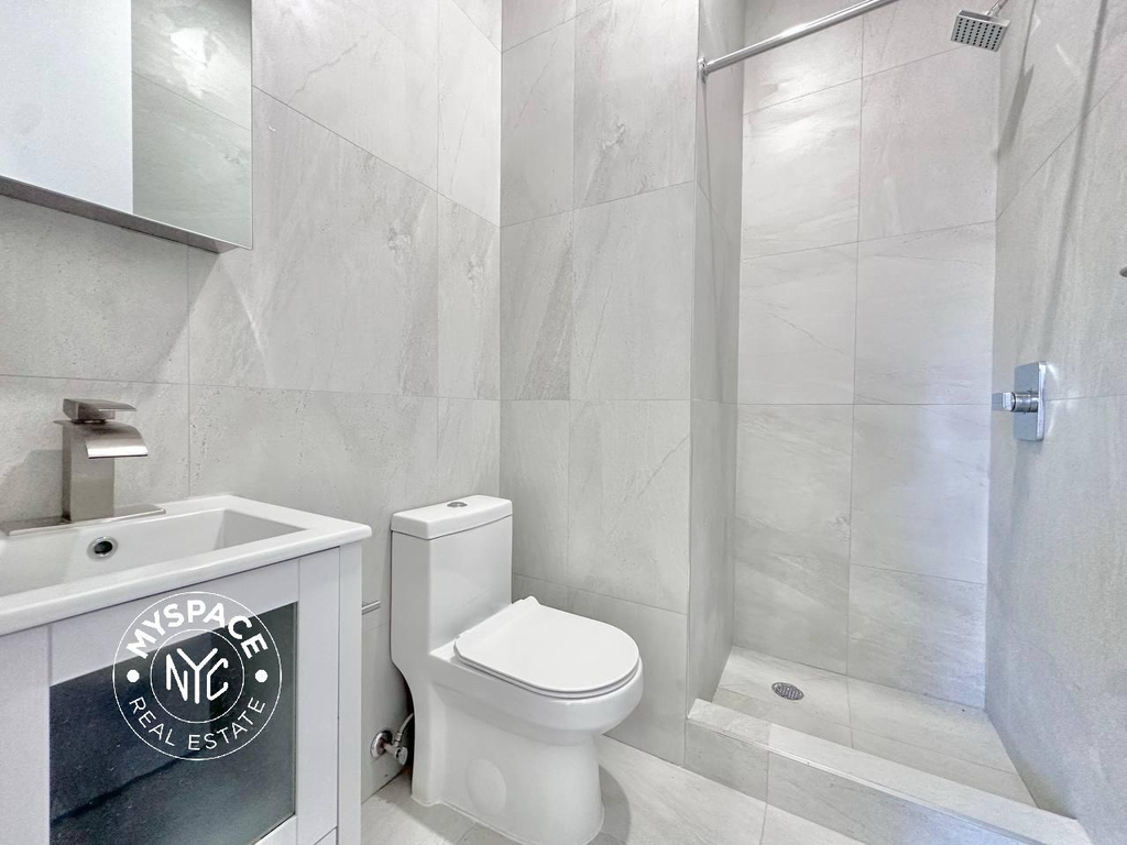 1518 Jefferson Avenue - Photo 8