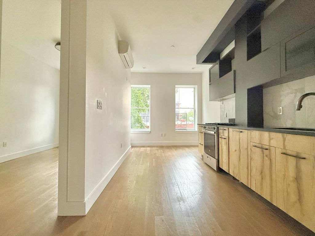 1052 Dean Street - Photo 0