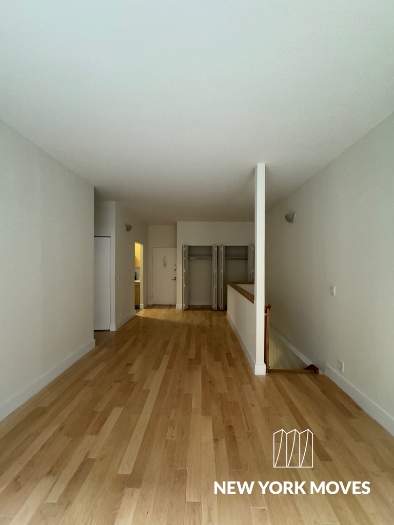 West 53rd Street - Photo 5