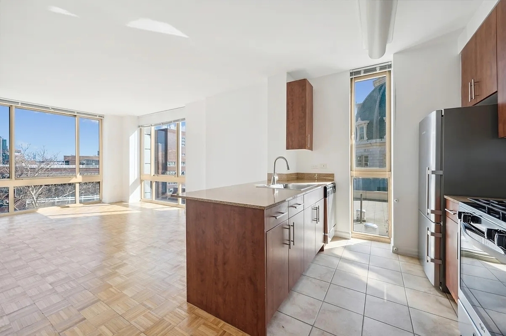888 Main Street - Photo 1