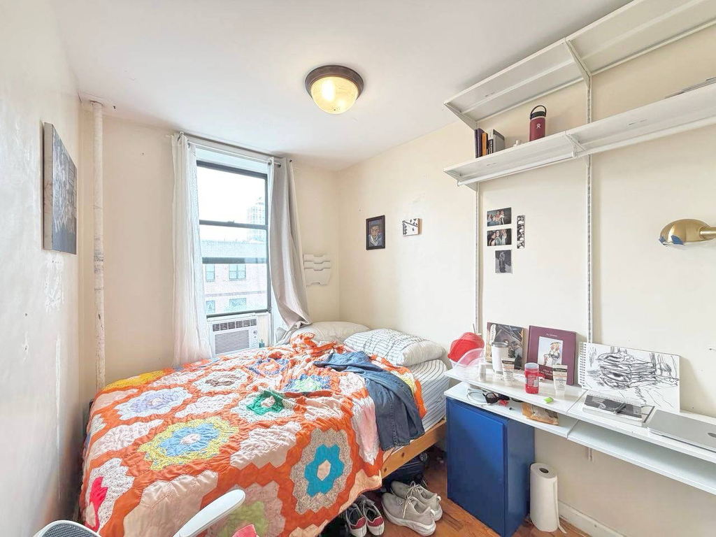 244 Roebling Street - Photo 5