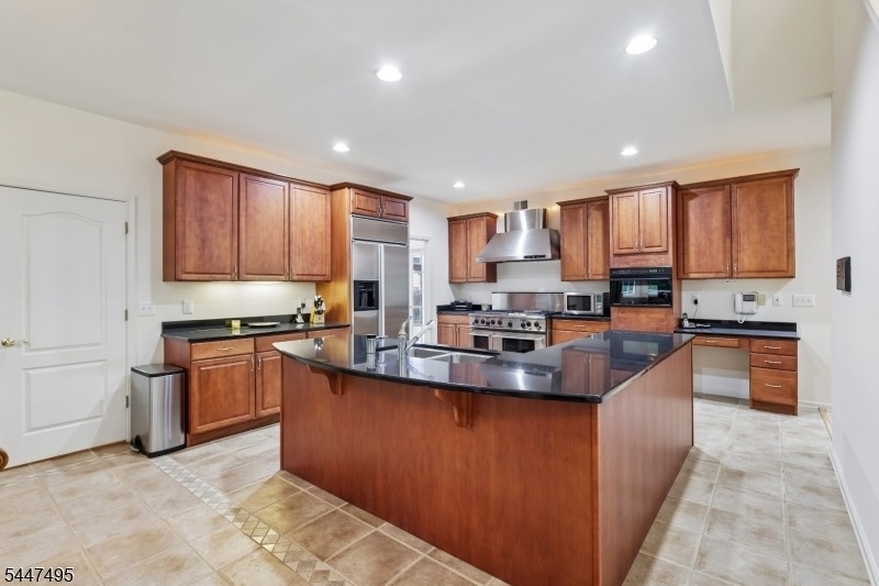 8 Pring Ct - Photo 4