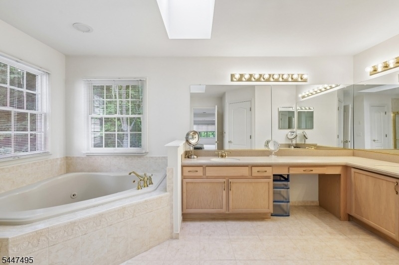 8 Pring Ct - Photo 19