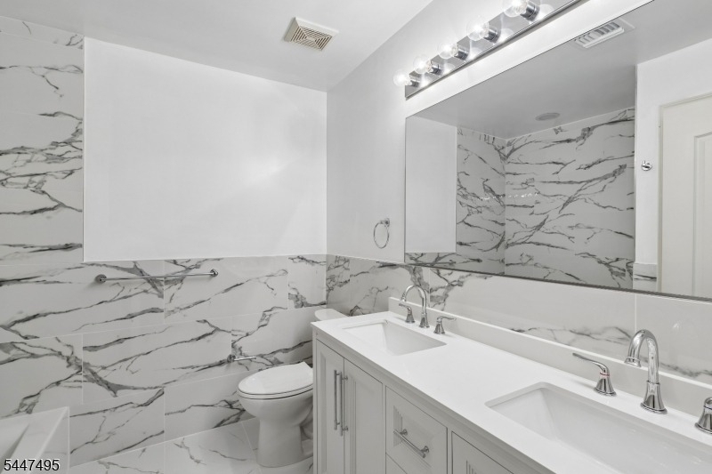 8 Pring Ct - Photo 23