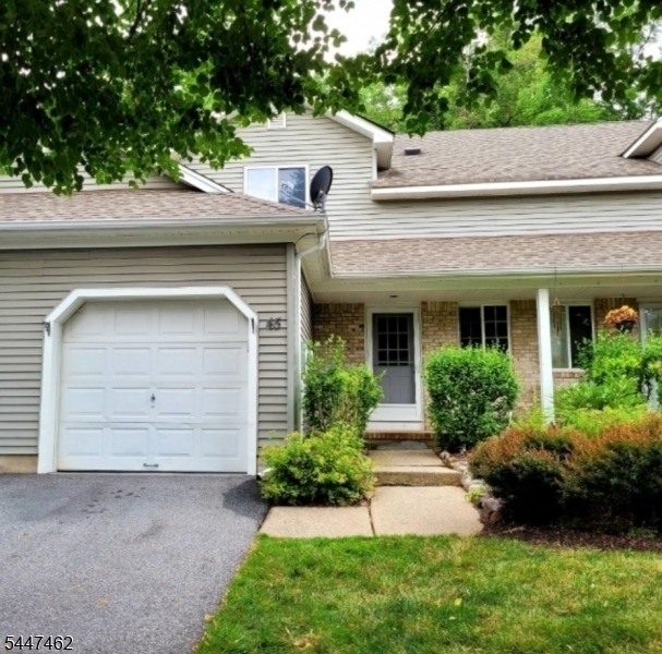 45 Meadow Pond Rd - Photo 0