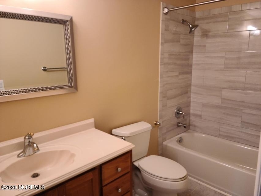 215 Clubhouse Drive - Photo 15