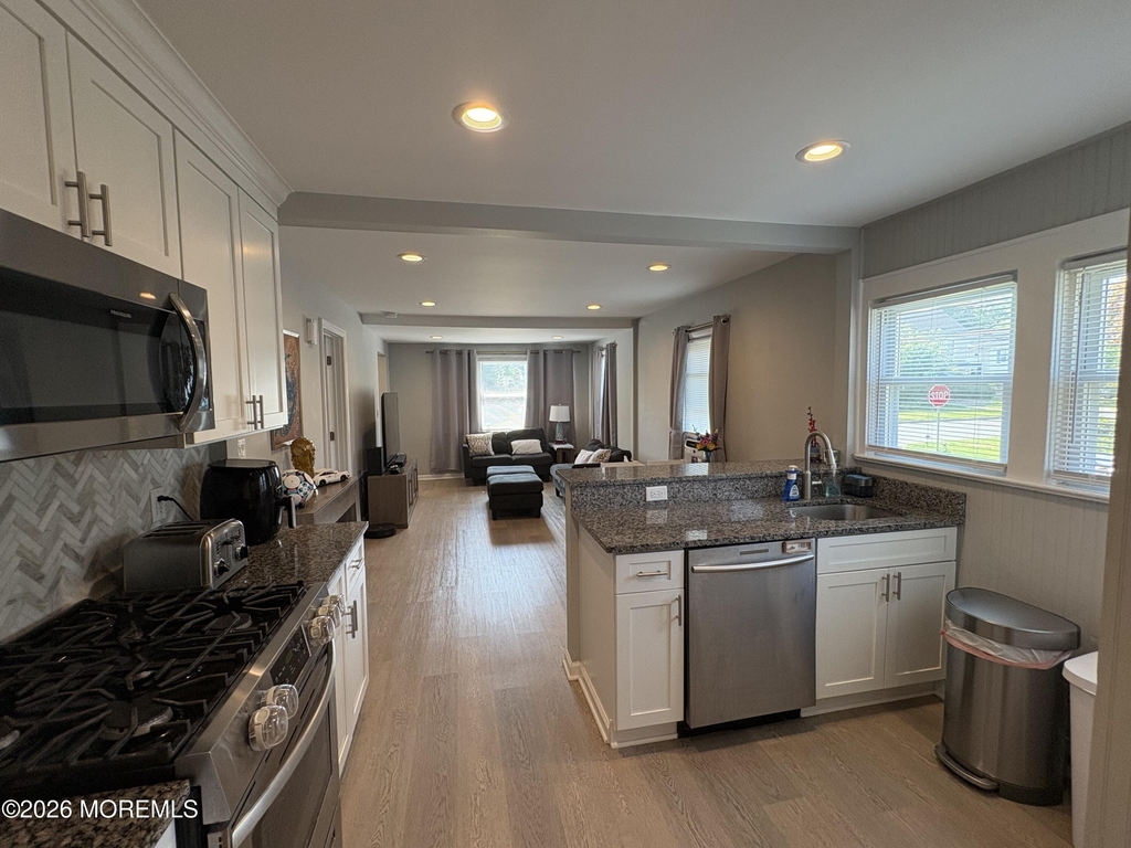 154 8th Street - Photo 8