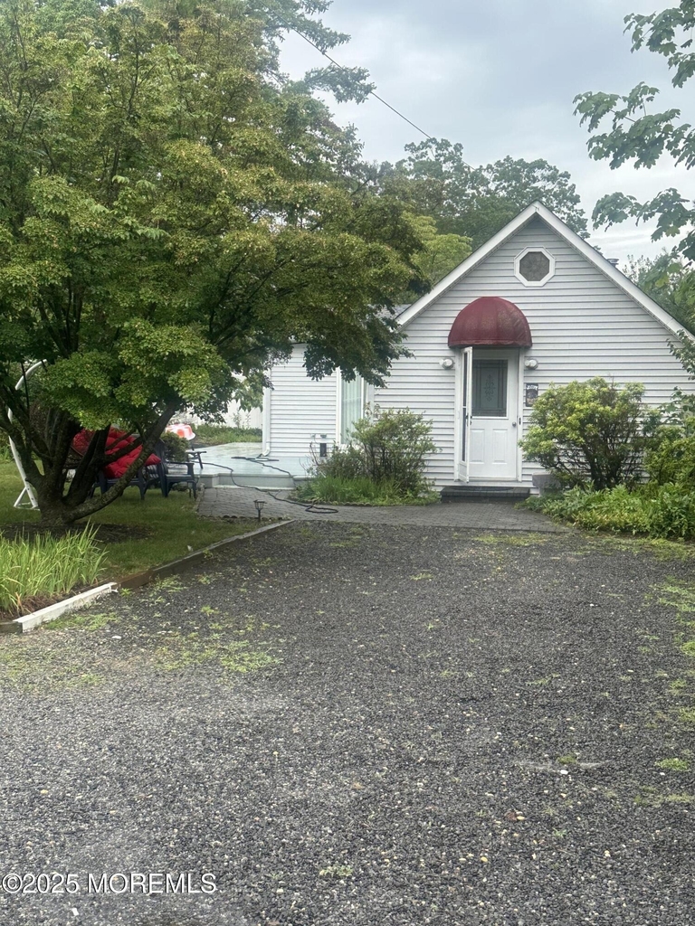36 Whalepond Road - Photo 0
