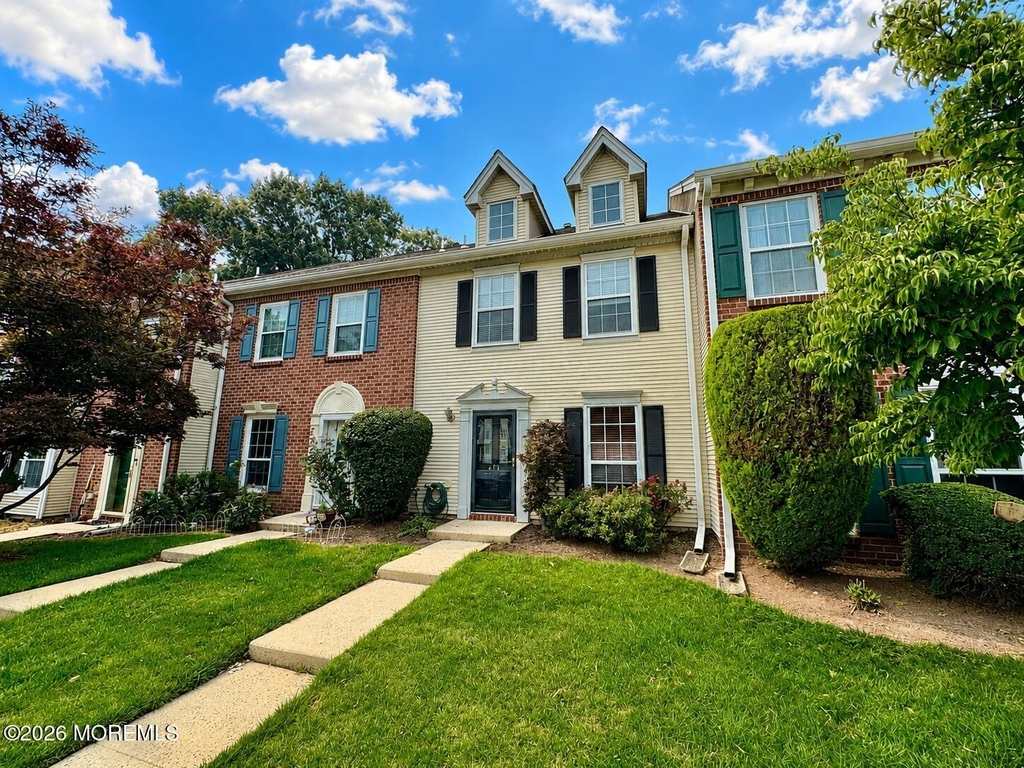 207 Lindsey Court - Photo 12