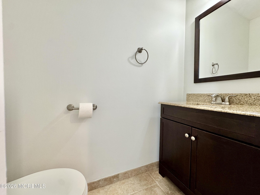 207 Lindsey Court - Photo 7
