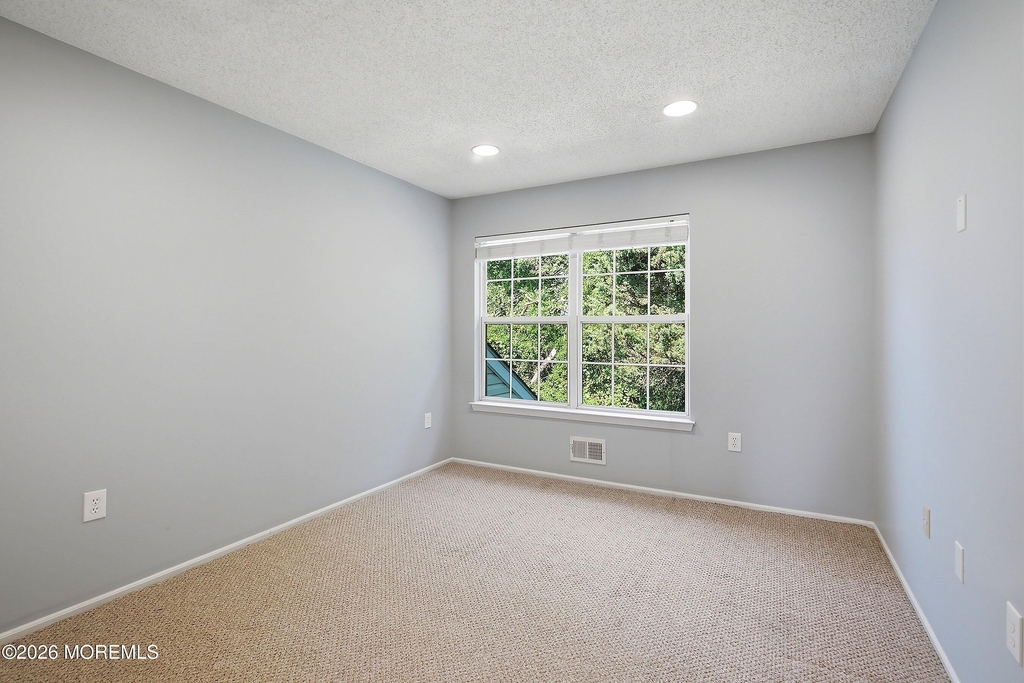 702 Carnation Drive - Photo 15