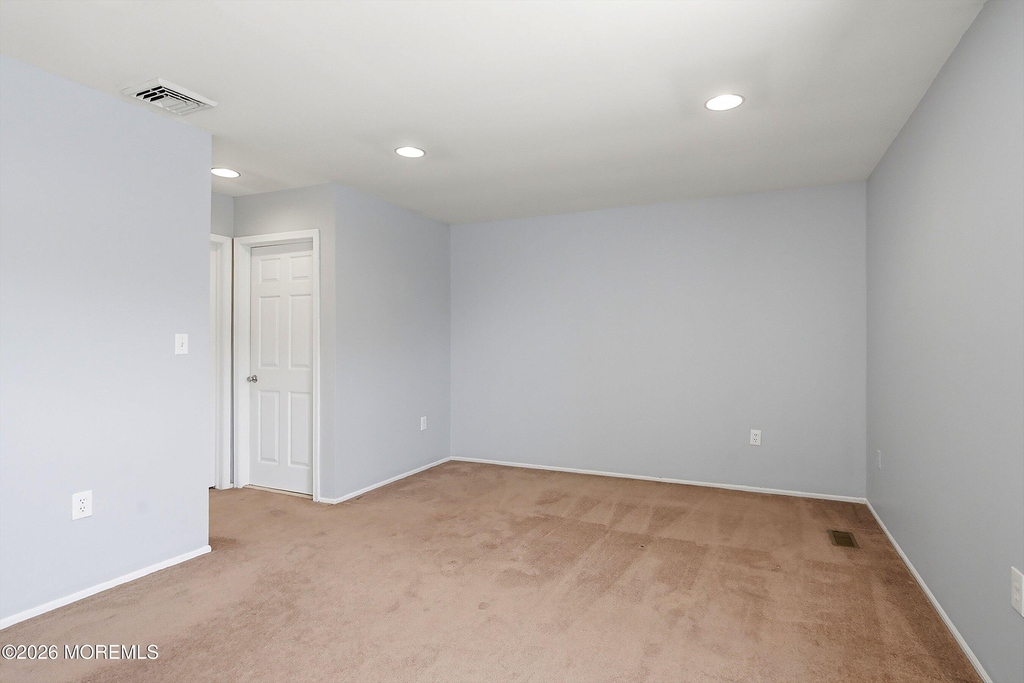702 Carnation Drive - Photo 13