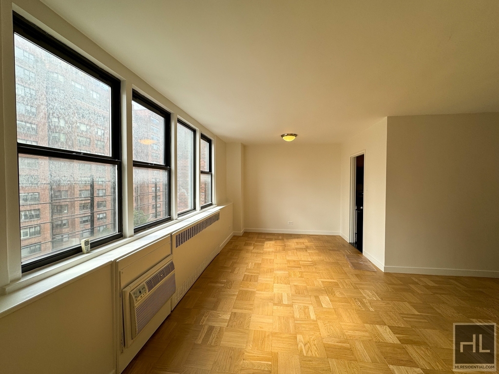 East 79th Street - Photo 1