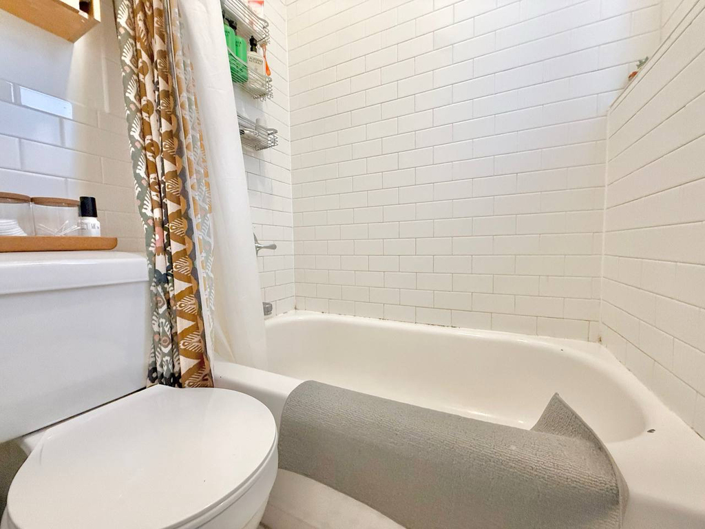 244 Roebling Street - Photo 7