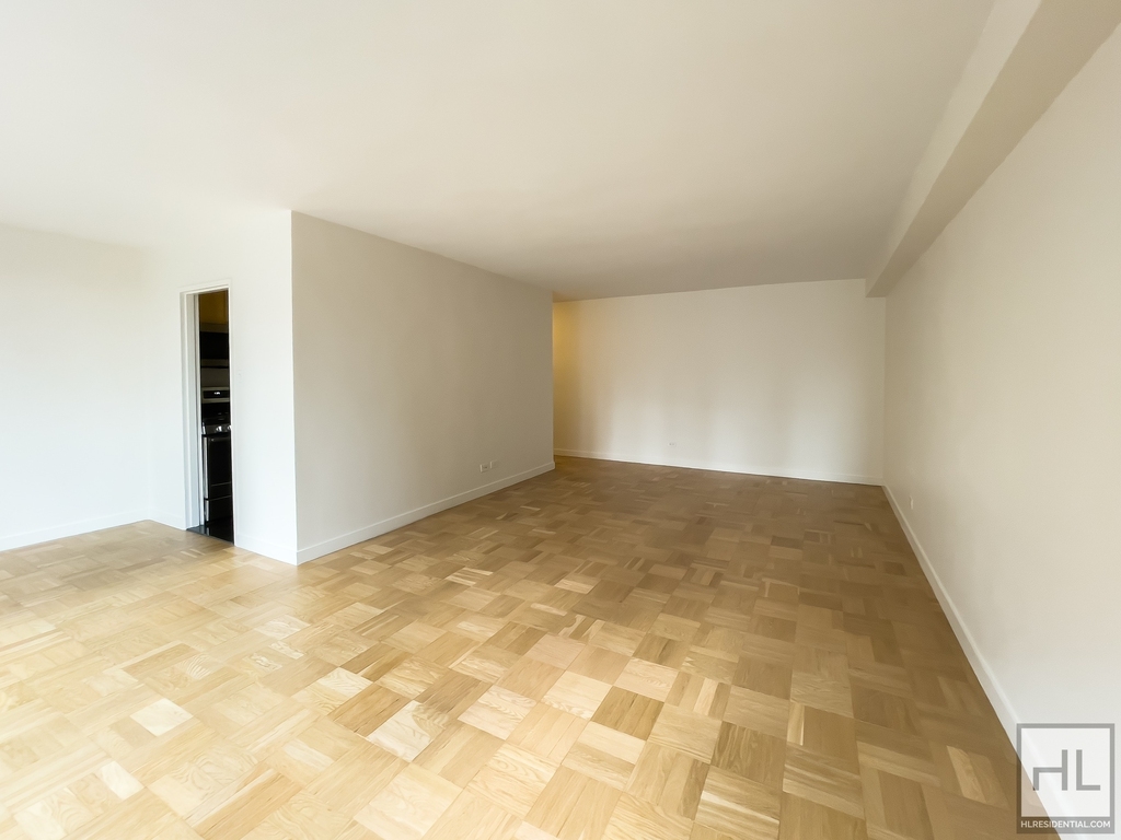 East 79th Street - Photo 1