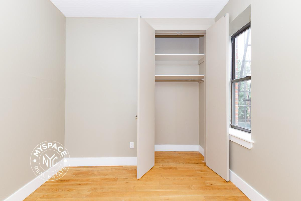 360 Central Avenue - Photo 5
