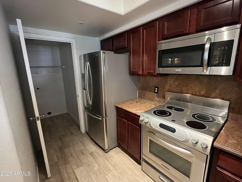 15095 N Thompson Peak Parkway - Photo 5