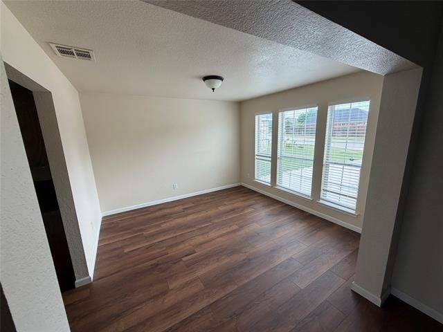 141 Hickory Creek Drive - Photo 2