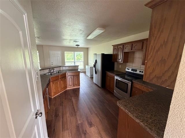 141 Hickory Creek Drive - Photo 6