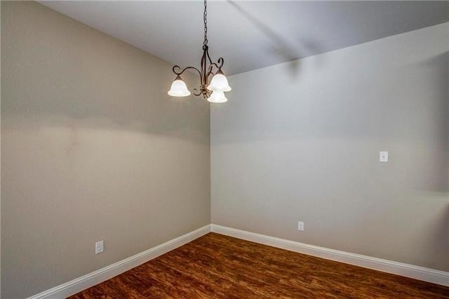 469 Canvas Court - Photo 9