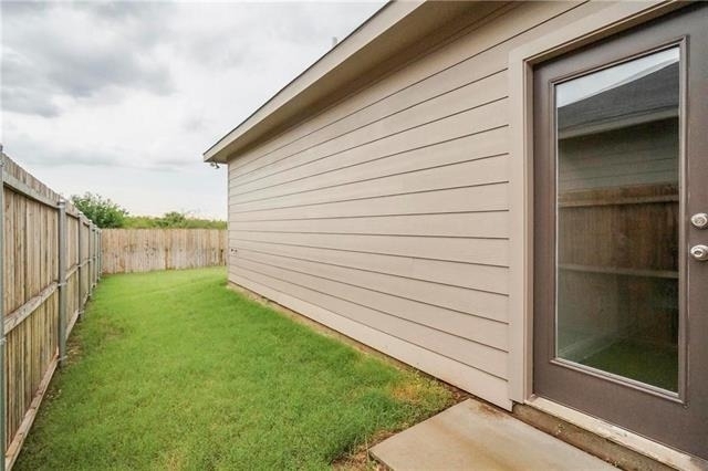 469 Canvas Court - Photo 26