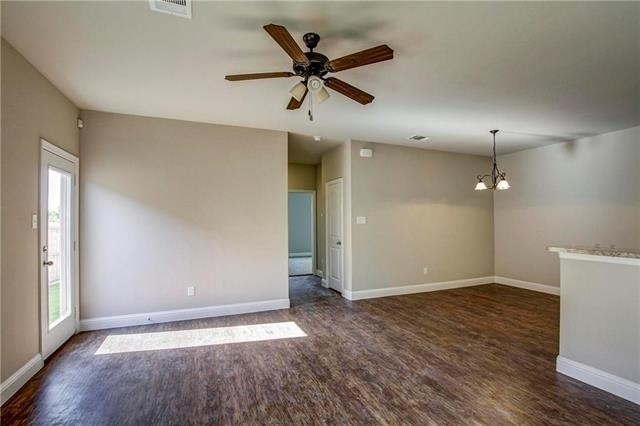 469 Canvas Court - Photo 4